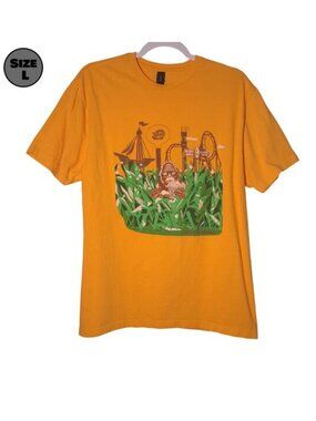 Holiday World Santa Claus Indiana Bigfoot USED Shirt: L, Orange, Rollercoasters